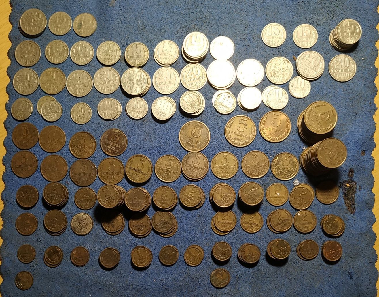 Монеты. Юбилейные советские рубли , оптом по 10 000с .