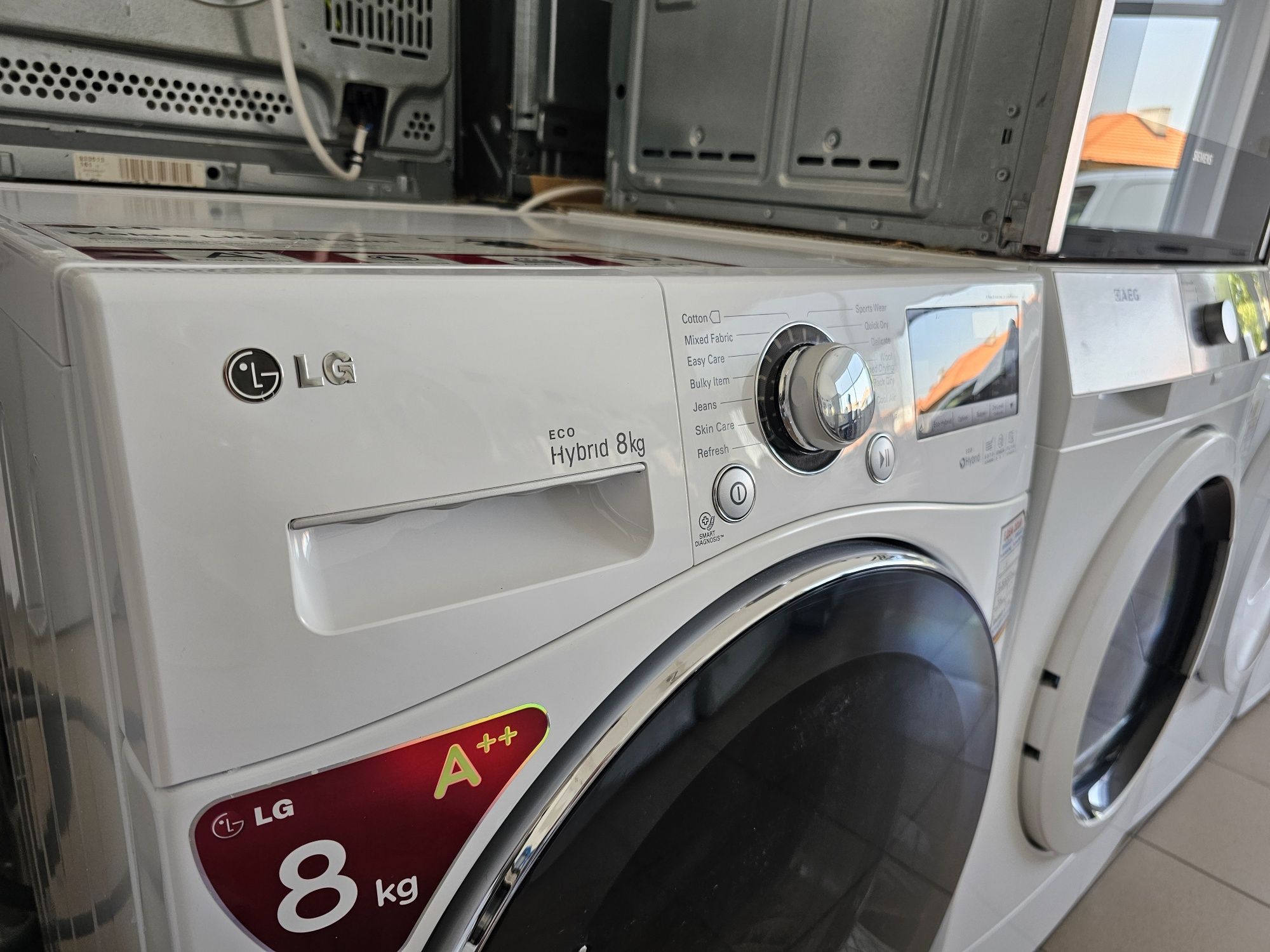 Сушилня LG Hybrid