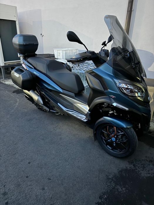 Vand  Piaggio MP3 530 exclusive