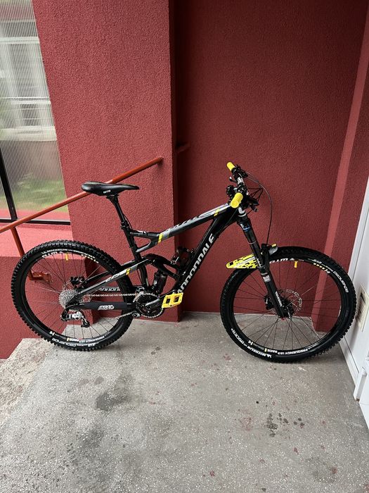 Bicicleta full suspension Cannondale Jekyll 2018 27,5 M impecabila