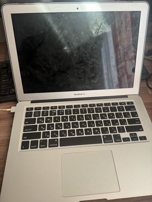 Apple Macbook Air 13