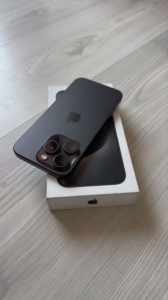 iPhone 15 Pro 256GB Ca Nou Liber de retea