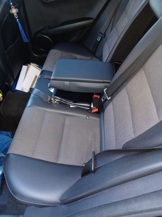 Vând Mercedes C220 CDI, an fabricație 2010, cutie automată 6+1 trepte