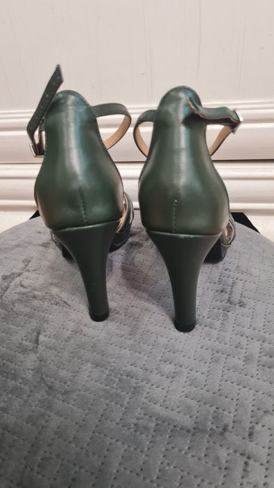 Sandale piele marimea 34