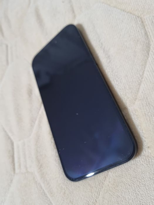 Vand iphone 15 nou baterie 100% NU RASPUND LA MESAJE