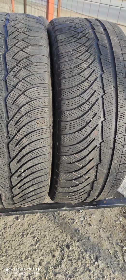Vând anvelope m+s  215/45/18 215/45r18 MICHELIN