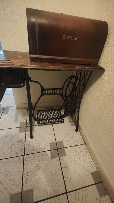 Mașina de cusut singer originală Nr 15 cu carte tehnica full accesorii