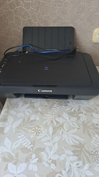 Продам цветной принтер  Canon Pixma E414