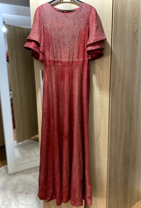 продаю платья  «ВСЕ ПО 5000 тг»