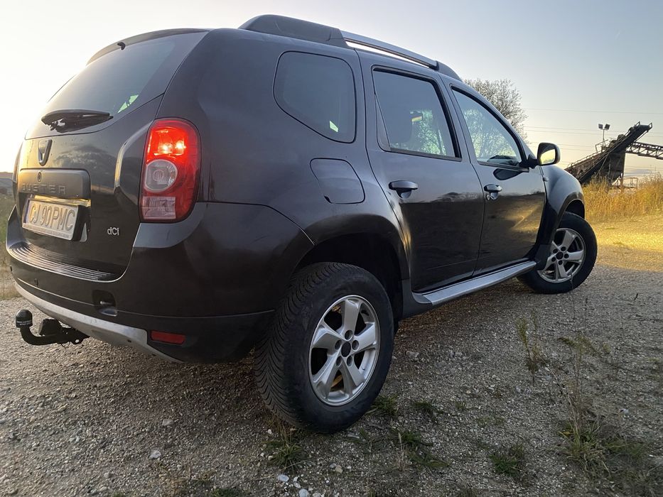 Dacia Duster 4x4 1.5 DCI (senzori parcare spate) motor impecabil!