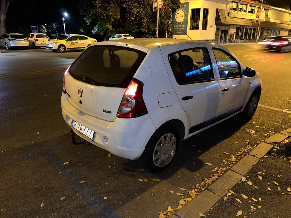 Vand Sandero 1.2 cu Gpl si Ac