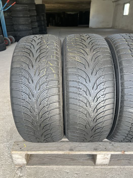 4 anvelope iarna 215/55/16 , nokian !