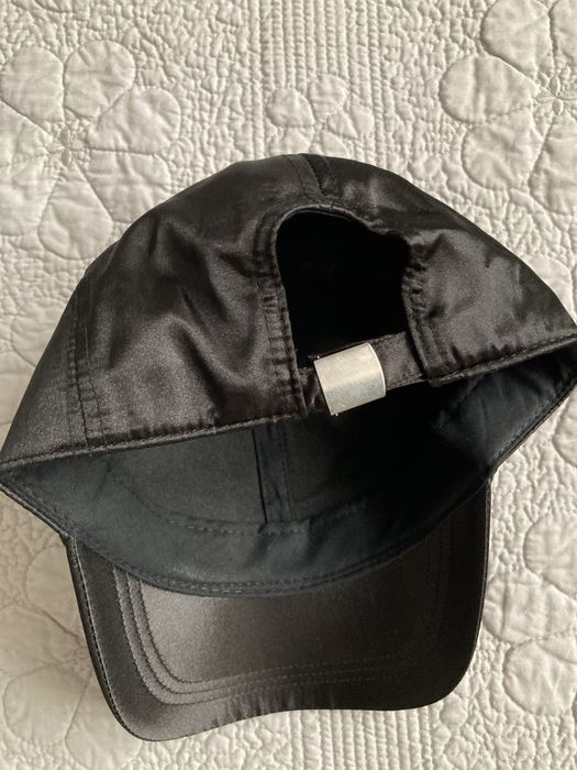 Șapcă H&M satin dama nouă