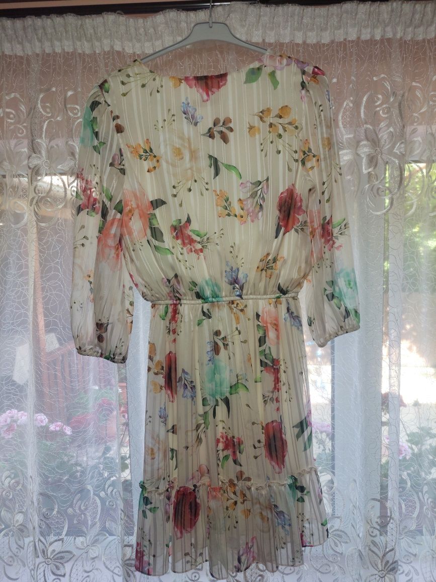 Rochie înflorata