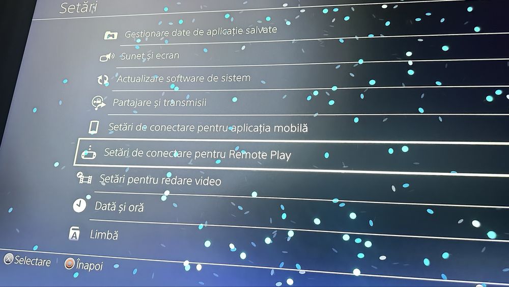 Ps4 pro 2 controllere foarte putin folosit