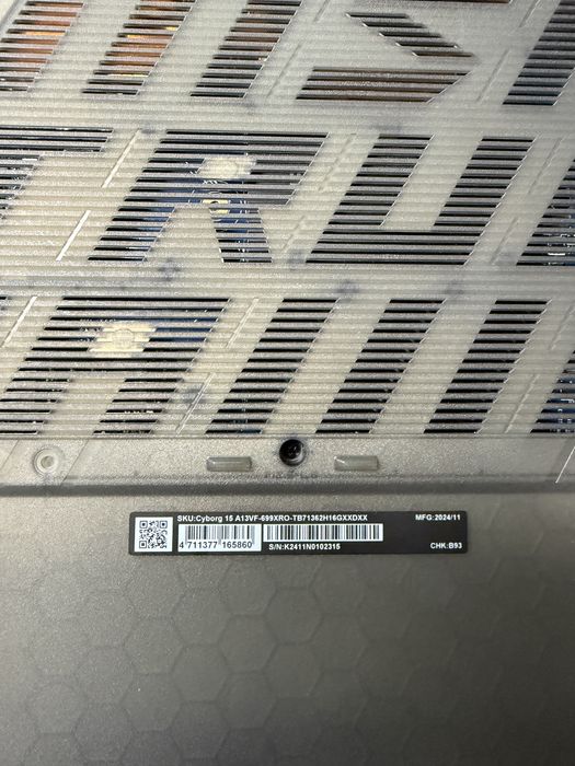 Laptop MSI Cyborg15 A13VF