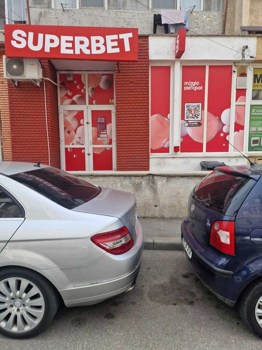 Inchiriez spatiu comercial