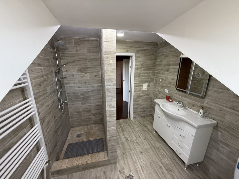 Cazare muncitori, echipe , casa de inchiriat Tecuci