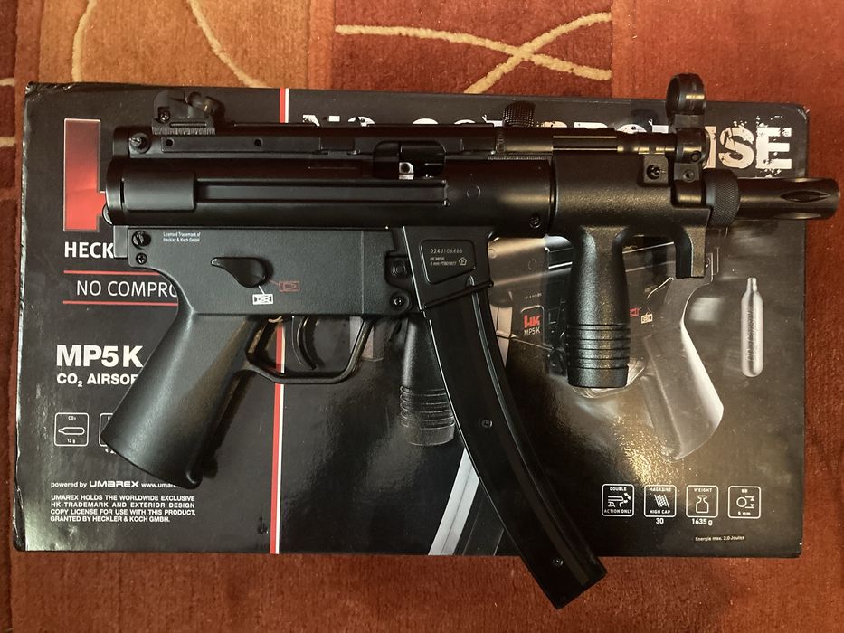 Replică airsoft Umarex MP5K CO2
