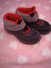 Pantofi sport fetița ,Decathlon Quechua, mărimea 27(15.5 cm interior)