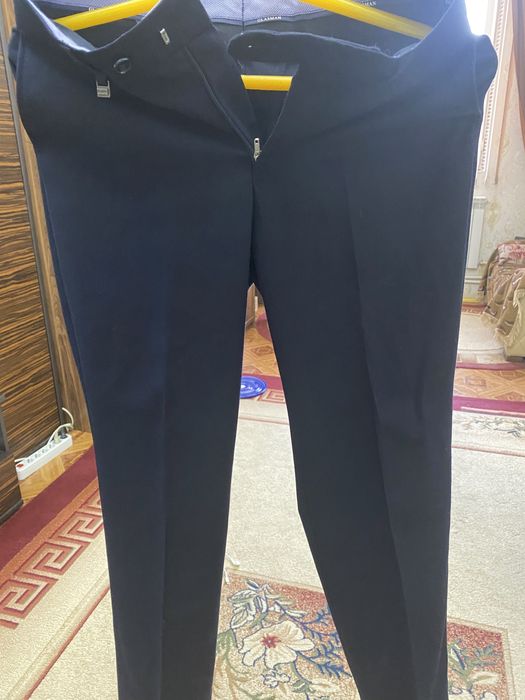 Продам брюки школьные для мальчика