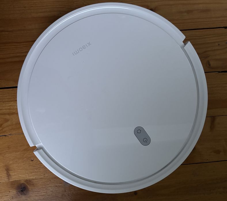 Xiaomi E10 робот