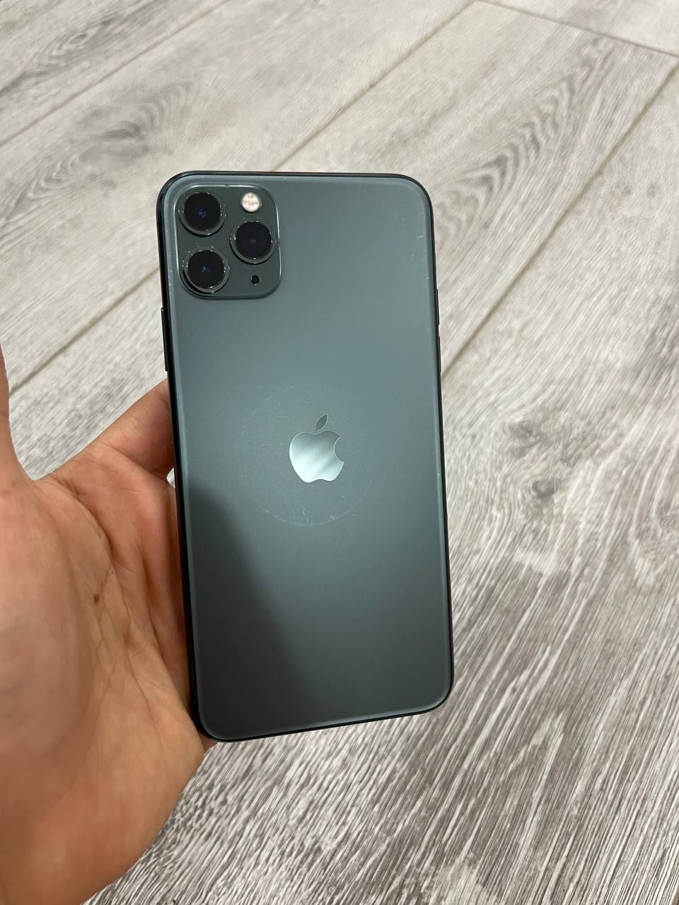 iphone 11 pro max LL/A  dual