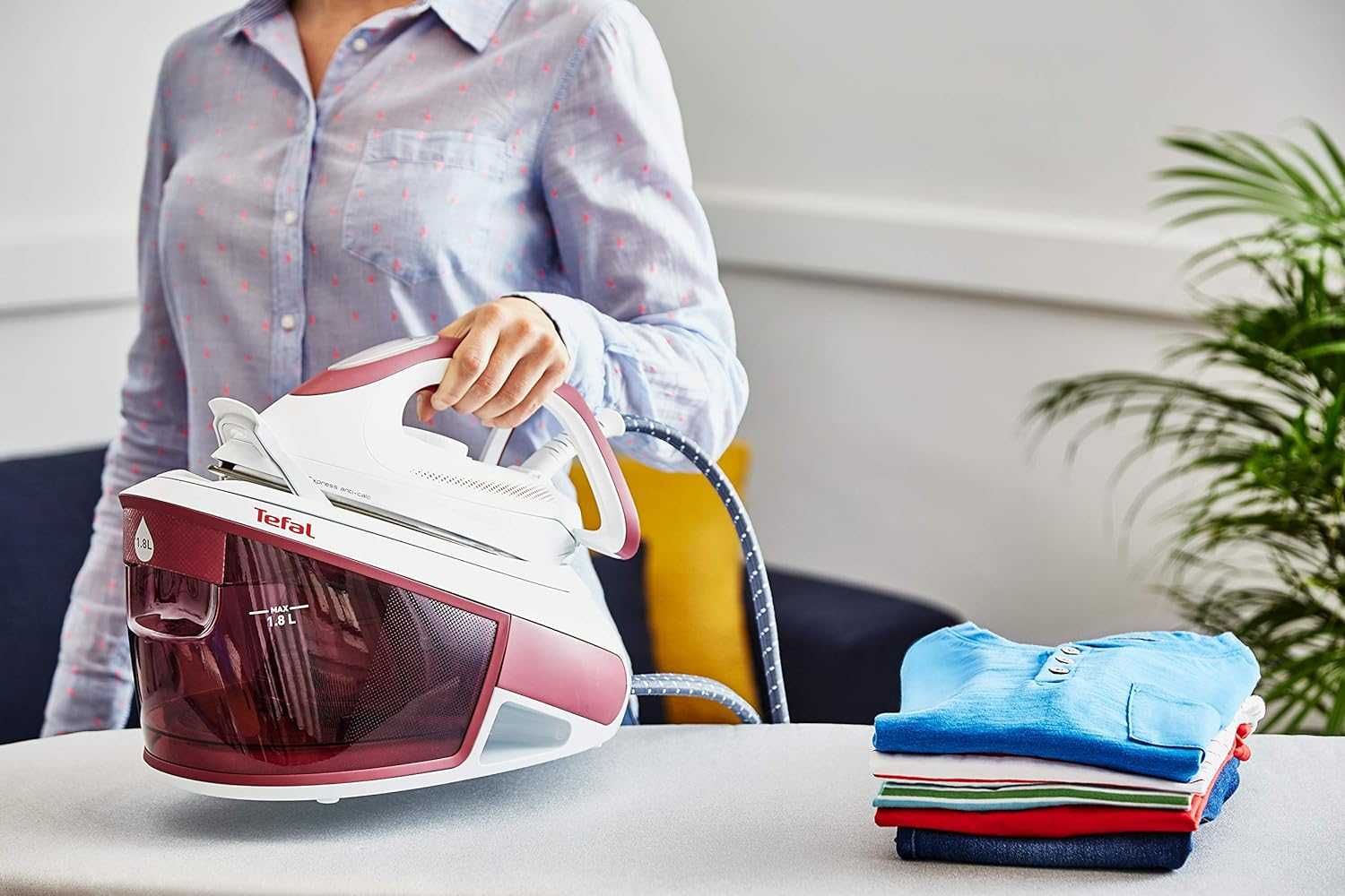 Нов Мощен Парогенератор Ютия Tefal Express Anti-Calc SV8012 с Гаранция