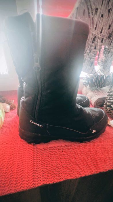 Апрески Quechua Декатлон 20 лв 37 номер