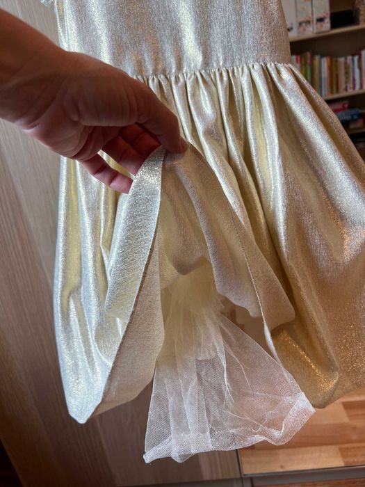 люксозна рокля от Childresalon 8 години(128)