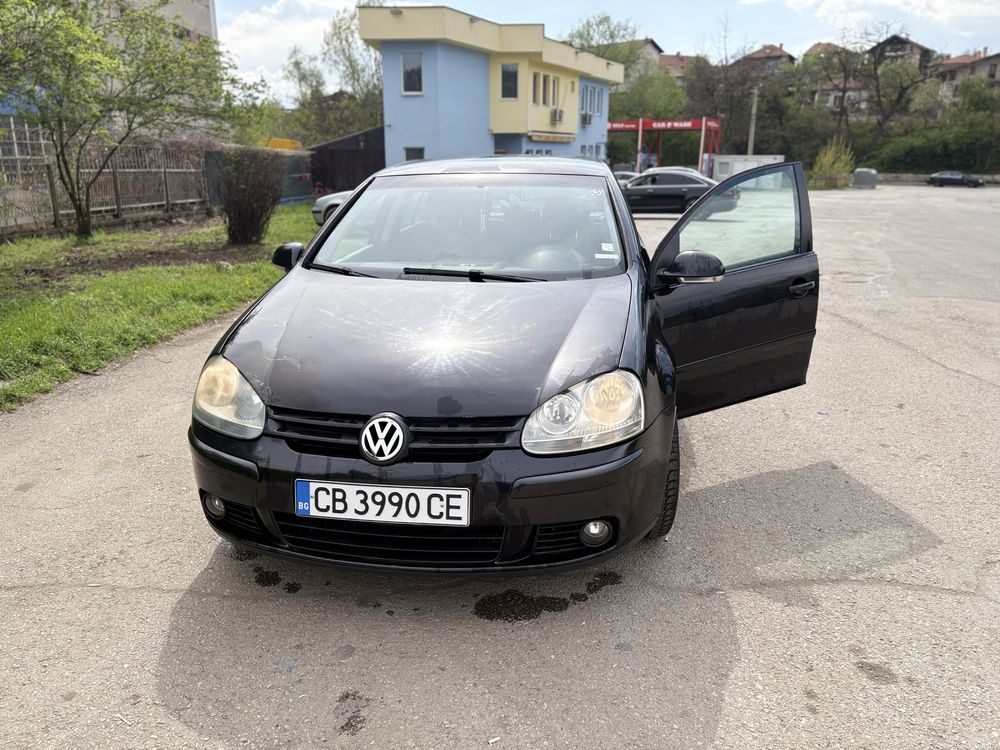 Vwolkswagen  Golf 5