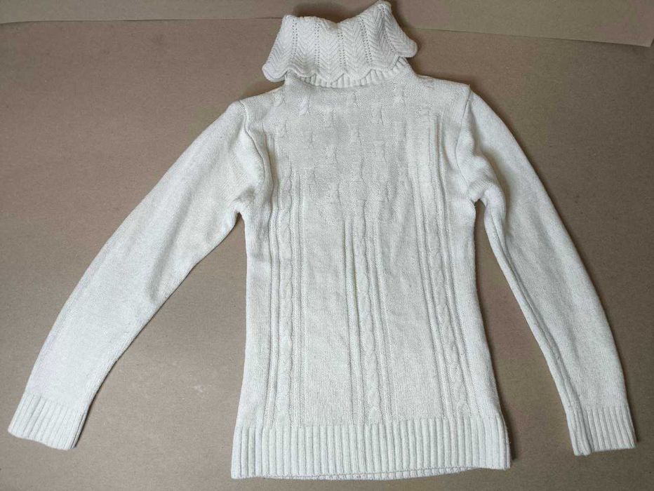 Теплый детский свитер для девочки в школу, белый на 6-7 лет