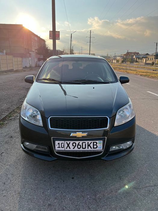 Продаётся Нексия 3