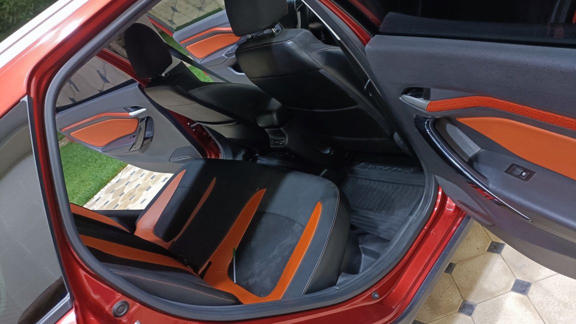 Lada SW cross 1.8 автомат фулл обмен