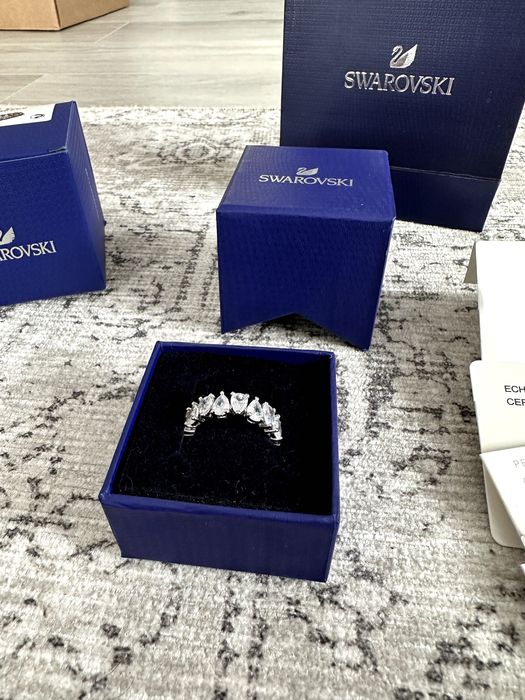 Inel Swarovski vittore tăietură dropcut lacrima nou mărime 52 sau 58