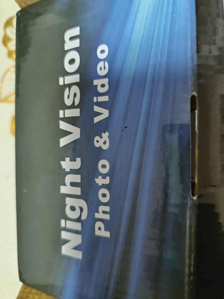 Monoclu digital night vision nou