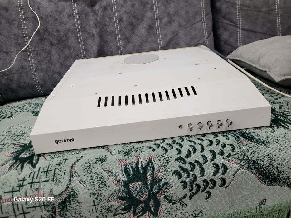 Продам вытяжку gorenje в хорошем состоянии