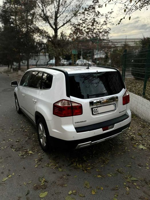 Chevrolet Orlando LTZ 2015 год автомат Full позиция