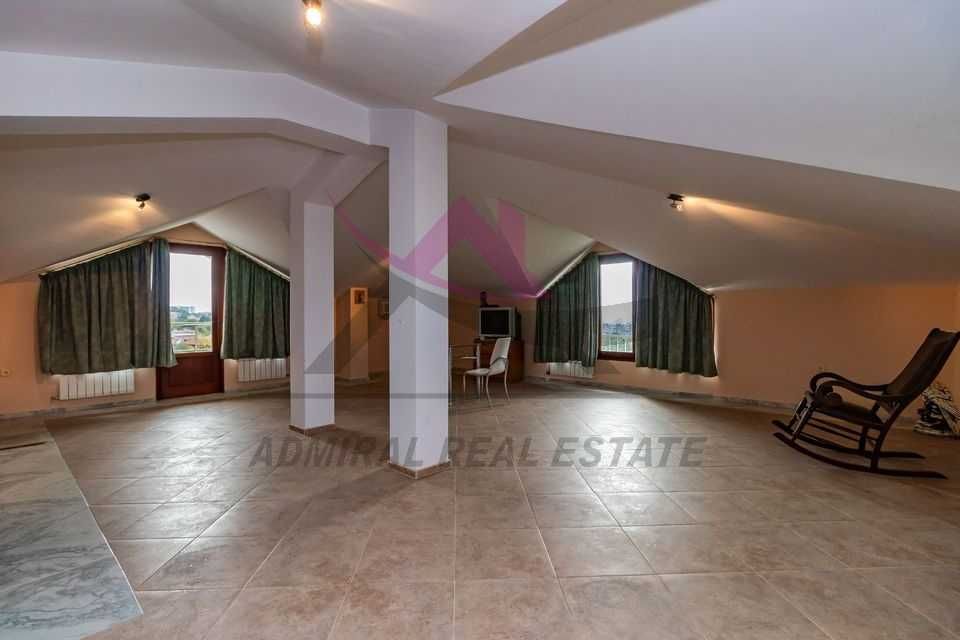 Дава се под наем Многостаен апартамент в Варна, Изгрев - 350 кв.м за 1500 € - Снимка #6