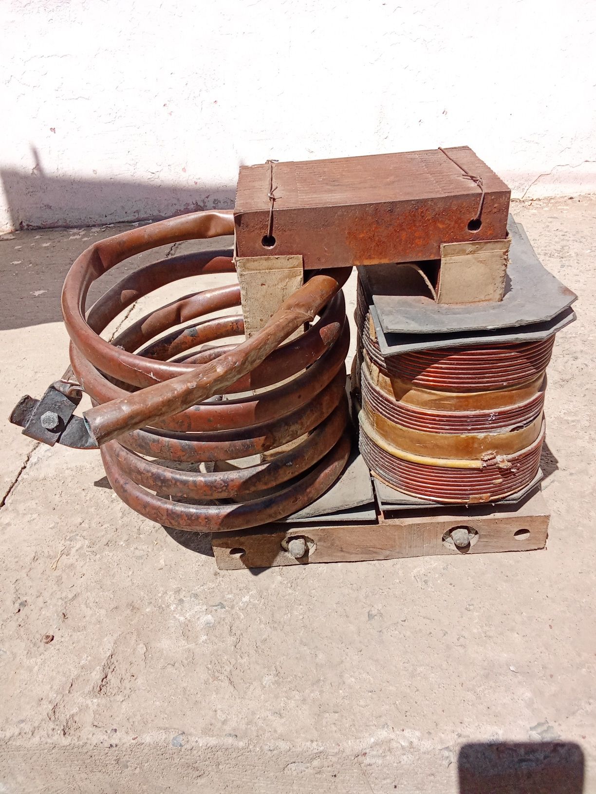 Transformator cu inducție magnetică