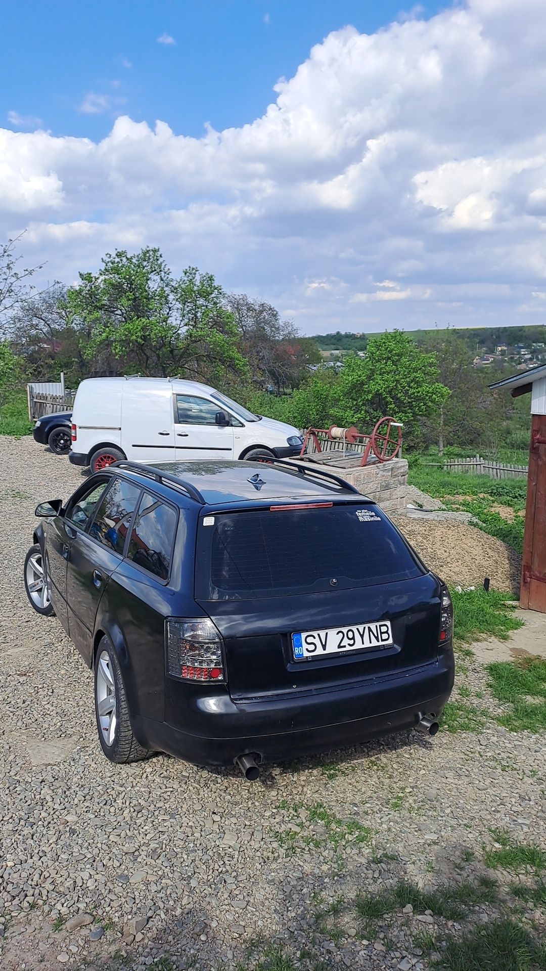 Vând Audi A4 b6 1.9