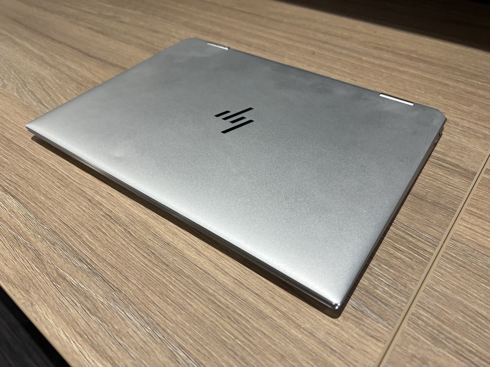 Лаптоп HP spectre x360 convertible 14, i7, 16Ram, 1TB