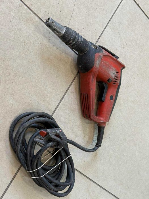 Професионален Винтоверт за Гипсокартон Hilti SF 4000 – 450W