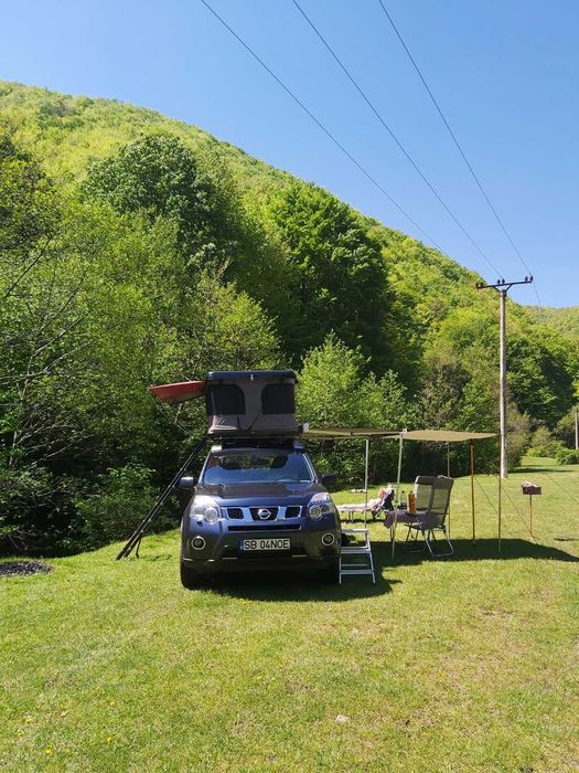 Vând Cort auto cu prindere pe plafon, XGO-17B, pentru 2 persoane