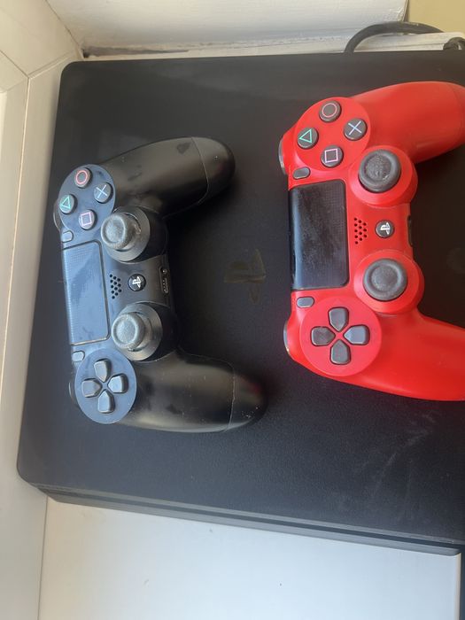 Продажа пс4+2 джостик+7 игр