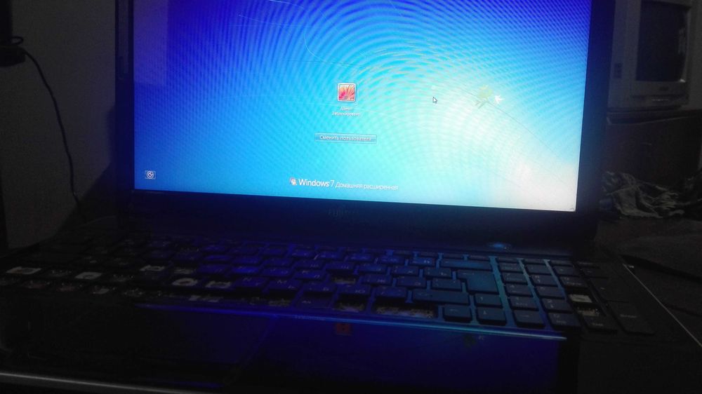 Ноутбук в рабочем состоянии