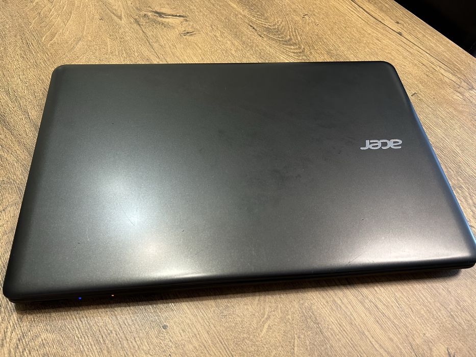 Лаптоп Acer Aspire E1-570