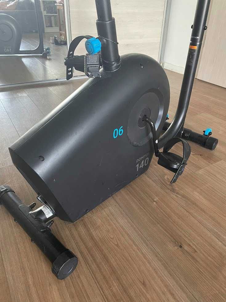 Bicicletă de Apartament/Fitness Domyos EB 140