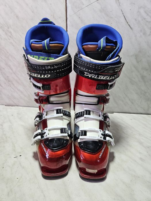 Clapari ski schi  Dalbello  mondo  25,5 corespunde mărimii 39