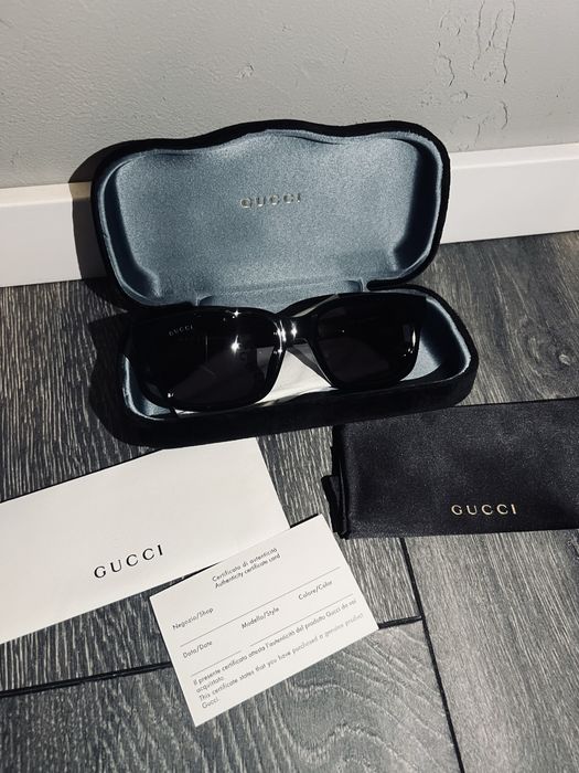 Ochelari de soare Gucci